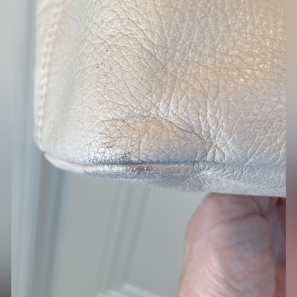 Coach Ivory Leather Tote with Gold Chain and Leather Straps Retail Style 20466 - Picture 9 of 16